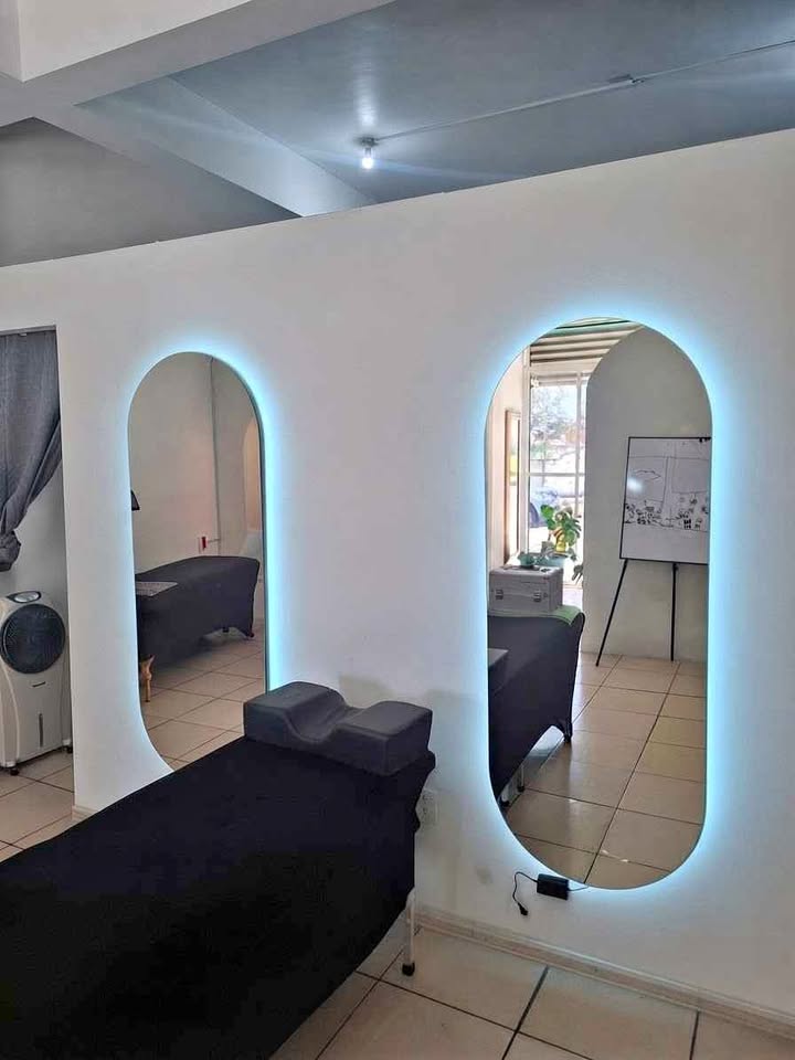 espejos iluminados en Playa del Carmen